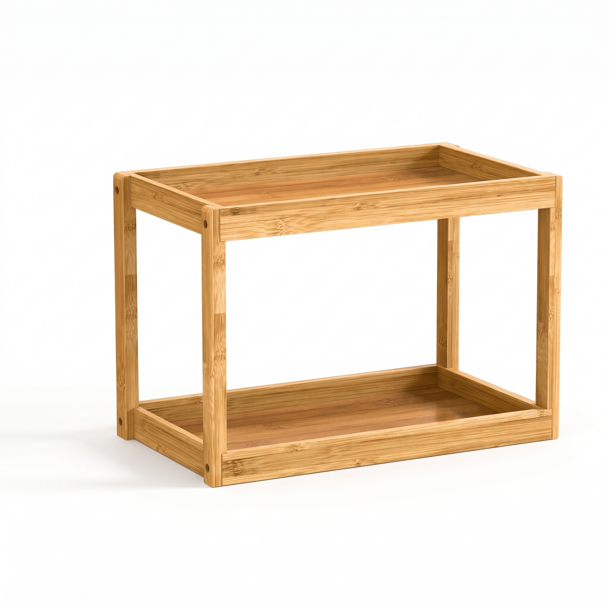 Petite étagère en bambou et bois sur fond blanc
