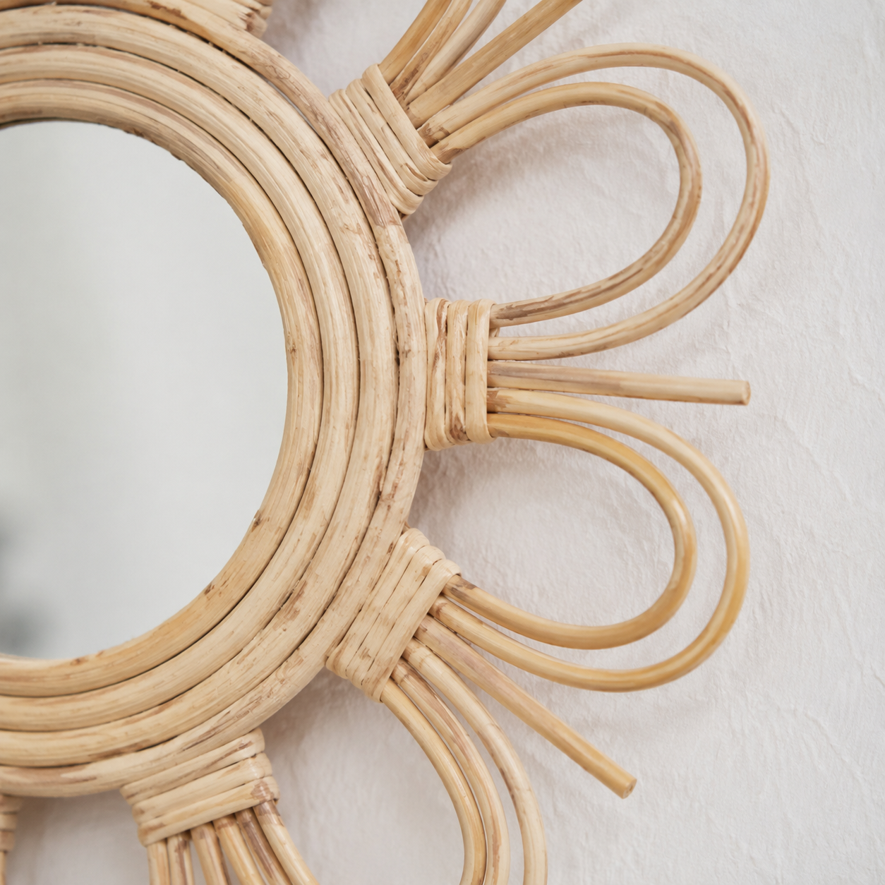 Miroir fleur double en rotin