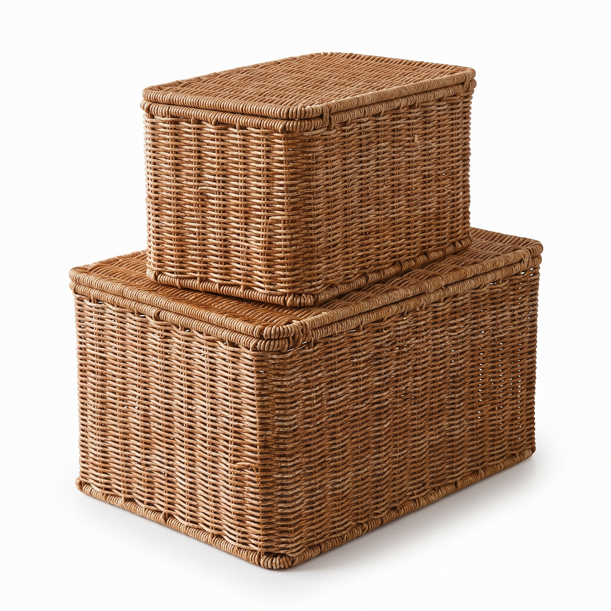 Panier de rangement en rotin marron sur fond blanc